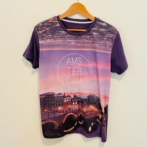 Médium Amsterdam graphic Tshirt